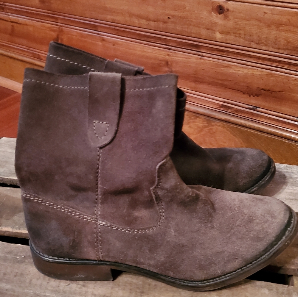 Zigi suede short boots